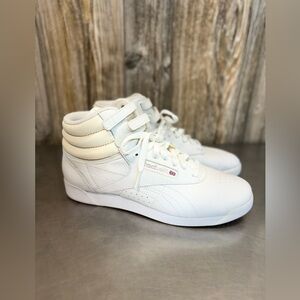 White classic Reebok high tops